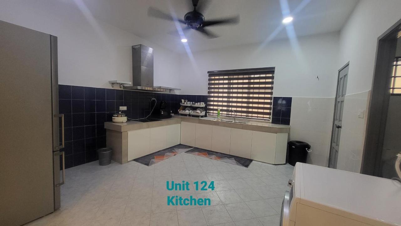 Ipoh Family Villa-Spacious Stay For 21 Or 42Pax Extérieur photo
