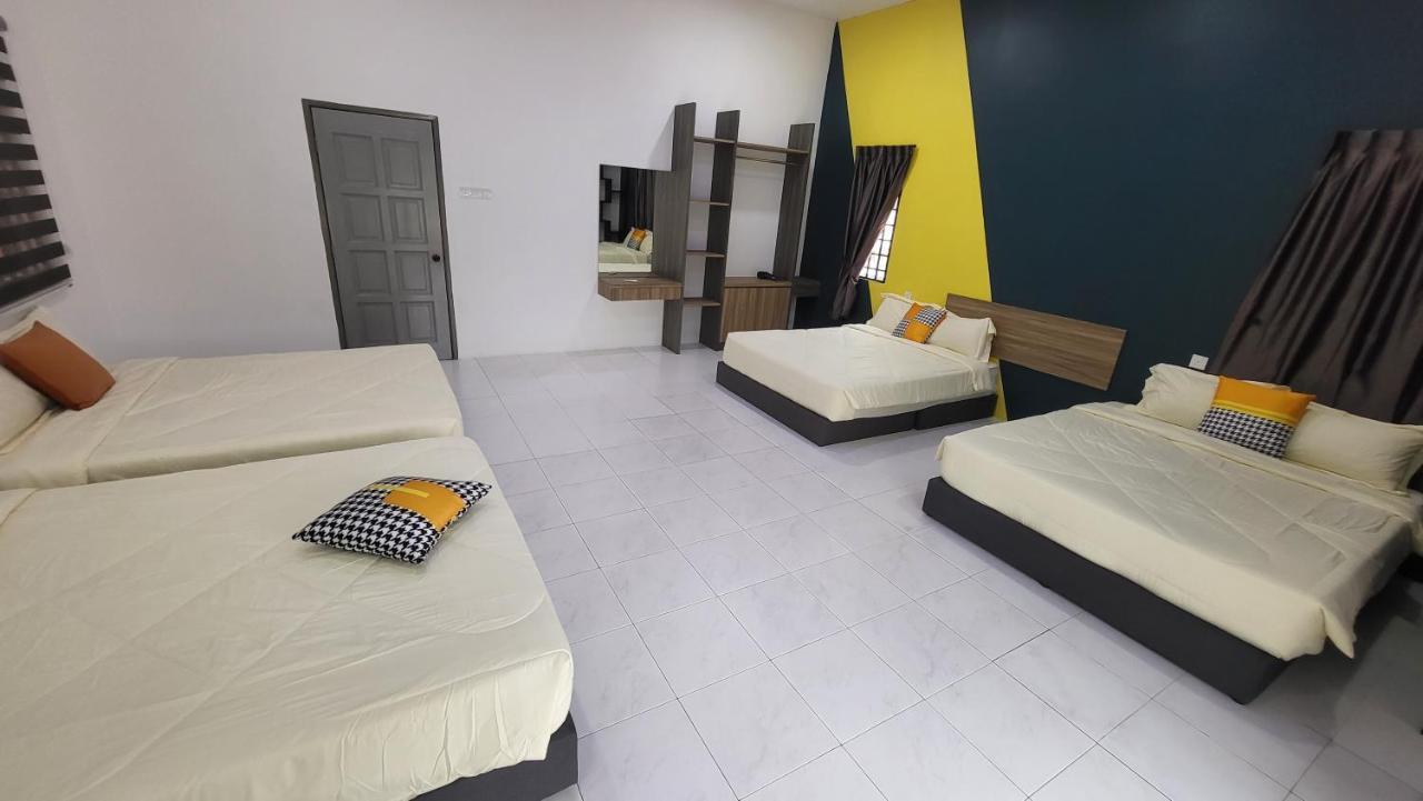 Ipoh Family Villa-Spacious Stay For 21 Or 42Pax Extérieur photo