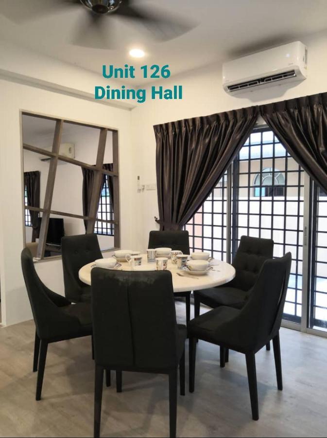 Ipoh Family Villa-Spacious Stay For 21 Or 42Pax Extérieur photo