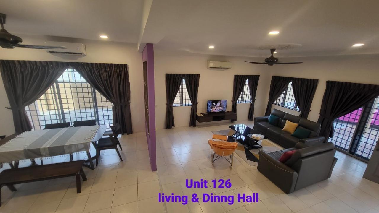 Ipoh Family Villa-Spacious Stay For 21 Or 42Pax Extérieur photo